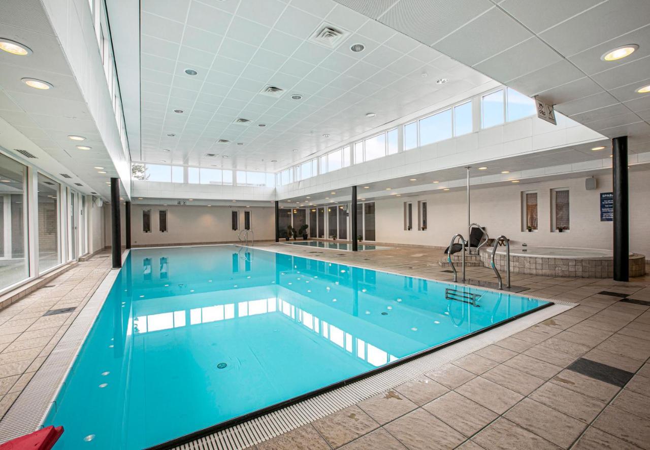 Hotel/ Marina Leilighet